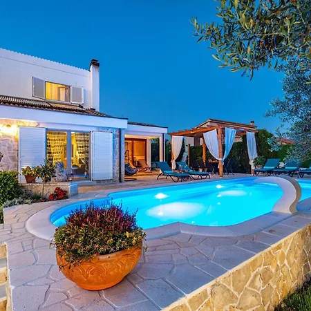My Dalmatia - Elia With Private Pool And Panoramic Sea View *