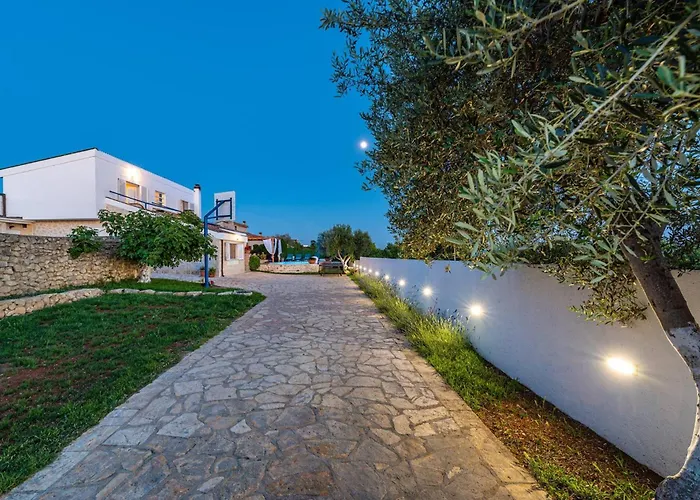 Ferienhaus My Dalmatia - Elia With Private Pool And Panoramic Sea View